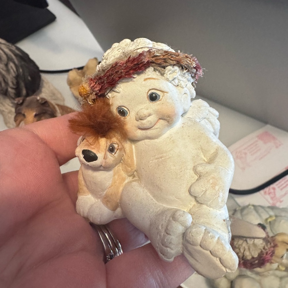 Creamsicle Cherubic Home Sculpture Figurine in Cream with Brown Accent